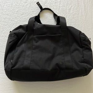 Lululemon bag